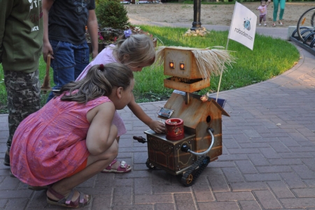 Робот Деревяка развивает туризм в Кисловодске
